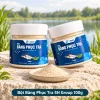 Bột Băng Phục Tra SH Group 100g 3 Hai sản phẩm Bột Băng Phục Tra SH Group 100g, một sản phẩm đứng và một sản phẩm nghiêng khoảng 30 độ, kèm đĩa bột minh họa.