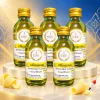 Tinh Mùi Bơ Sữa The One 60ml 4 Tinh mùi bơ sữa The One 60ml, năm chai cùng loại trên nền studio với họa tiết gợi phong cách Thái.